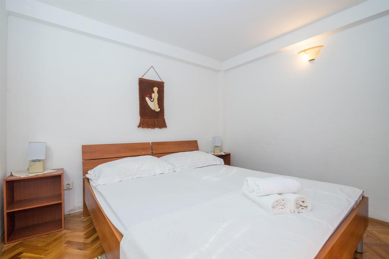 Apartments Antonija Drvenik  Extérieur photo