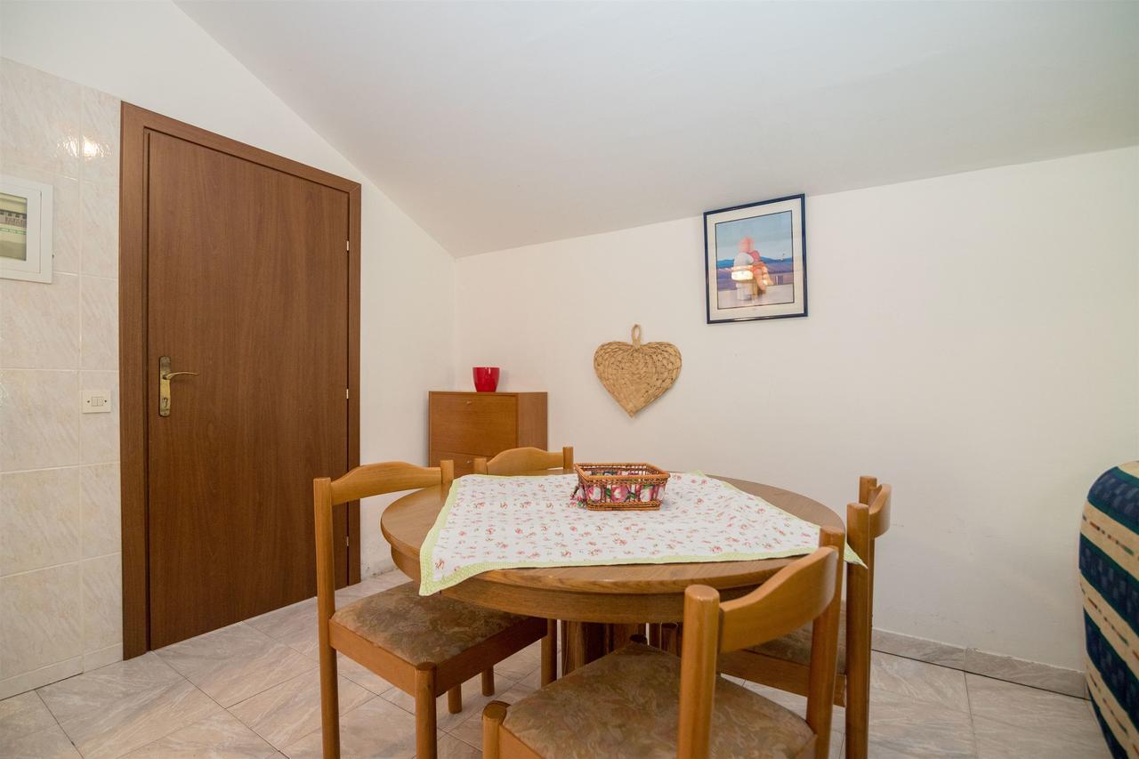 Apartments Antonija Drvenik  Extérieur photo