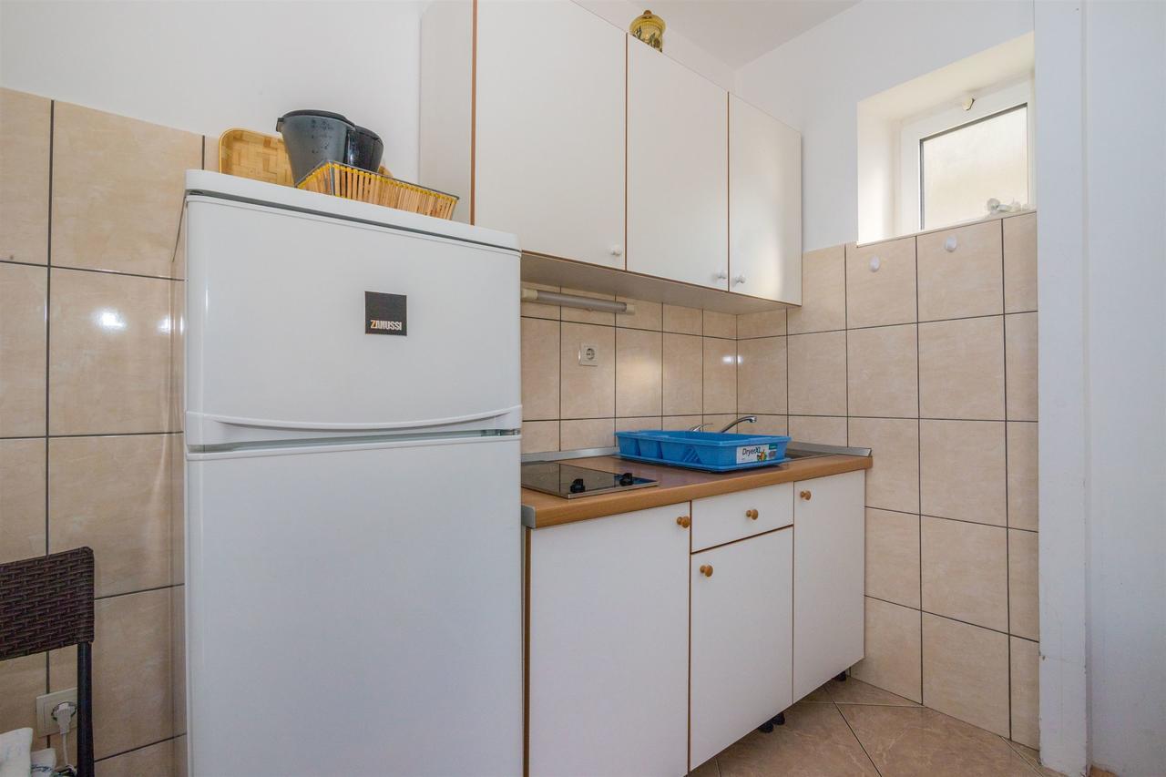 Apartments Antonija Drvenik  Extérieur photo